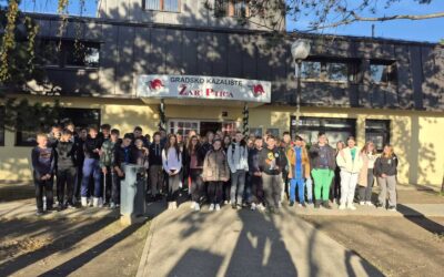 Terenska nastava kazalište 7-ih i 8-ih razreda